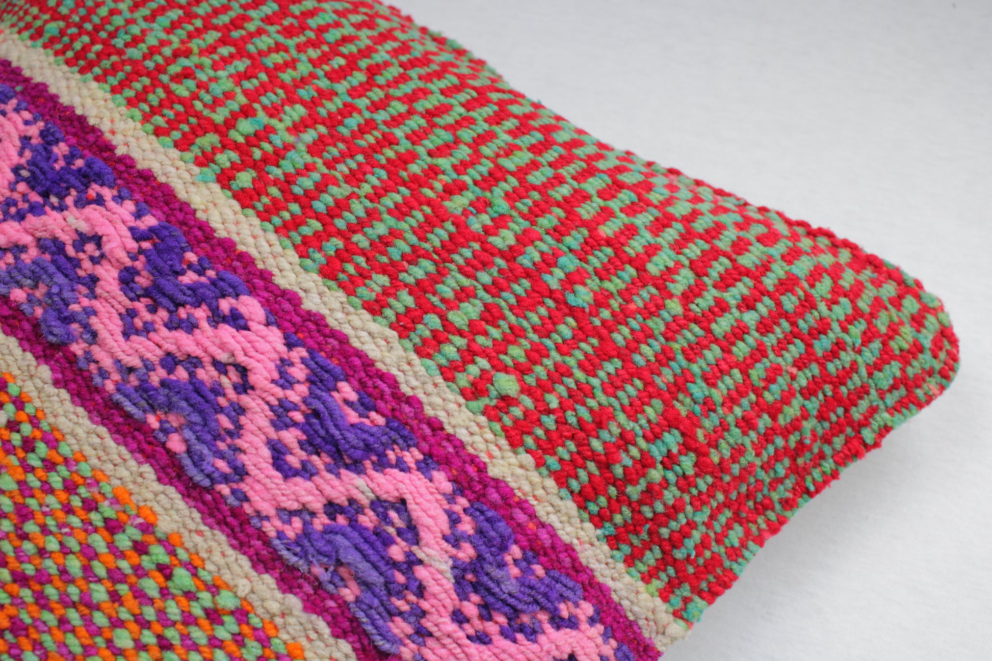 Peru Frazadakissen 45x45 aus weichem Stoff, dekoratives Kissen im modernen Design von Glueck & Fund