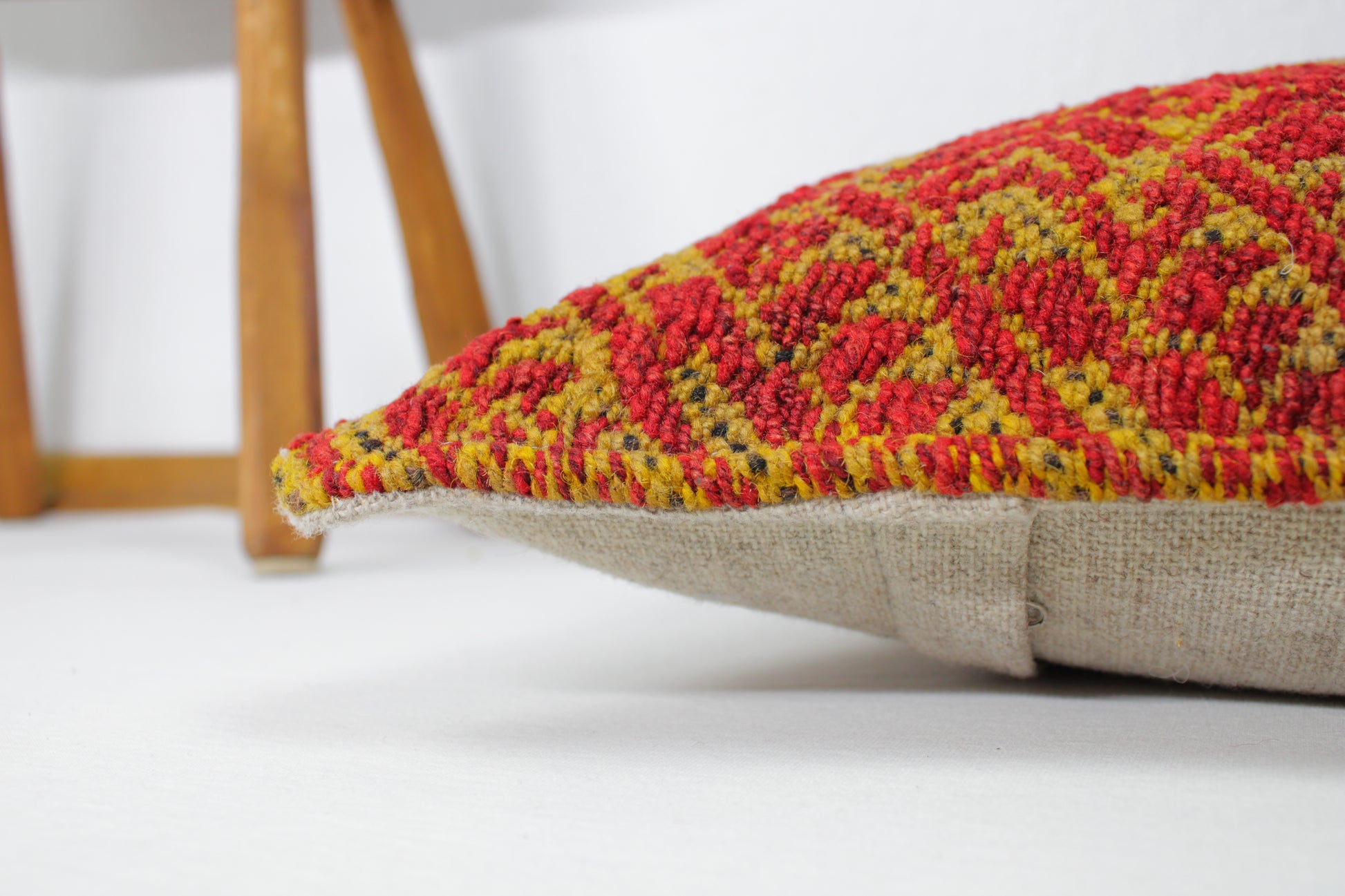 Peru Frazadakissen 45x45 aus Glueck & Fund mit Eiskristall-Design, weiches Textilkissen für dekorativen Komfort.