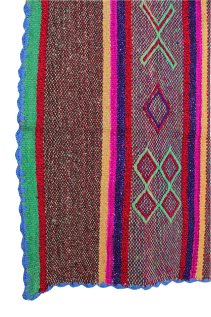 Großer handgewebter Vintage-Frazada Teppich aus Peru, 172x148 cm, von Glueck & Fund in bunten Mustern