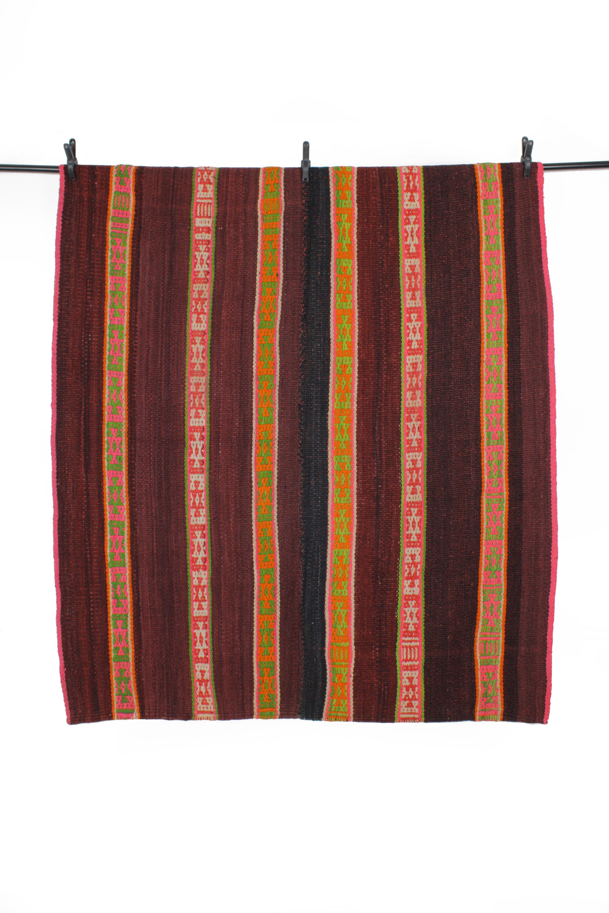 Handgewebter Kleiner Frazada-Teppich "Expressiva" aus Peru, 140x155 cm, mit buntem Muster von Glueck & Fund