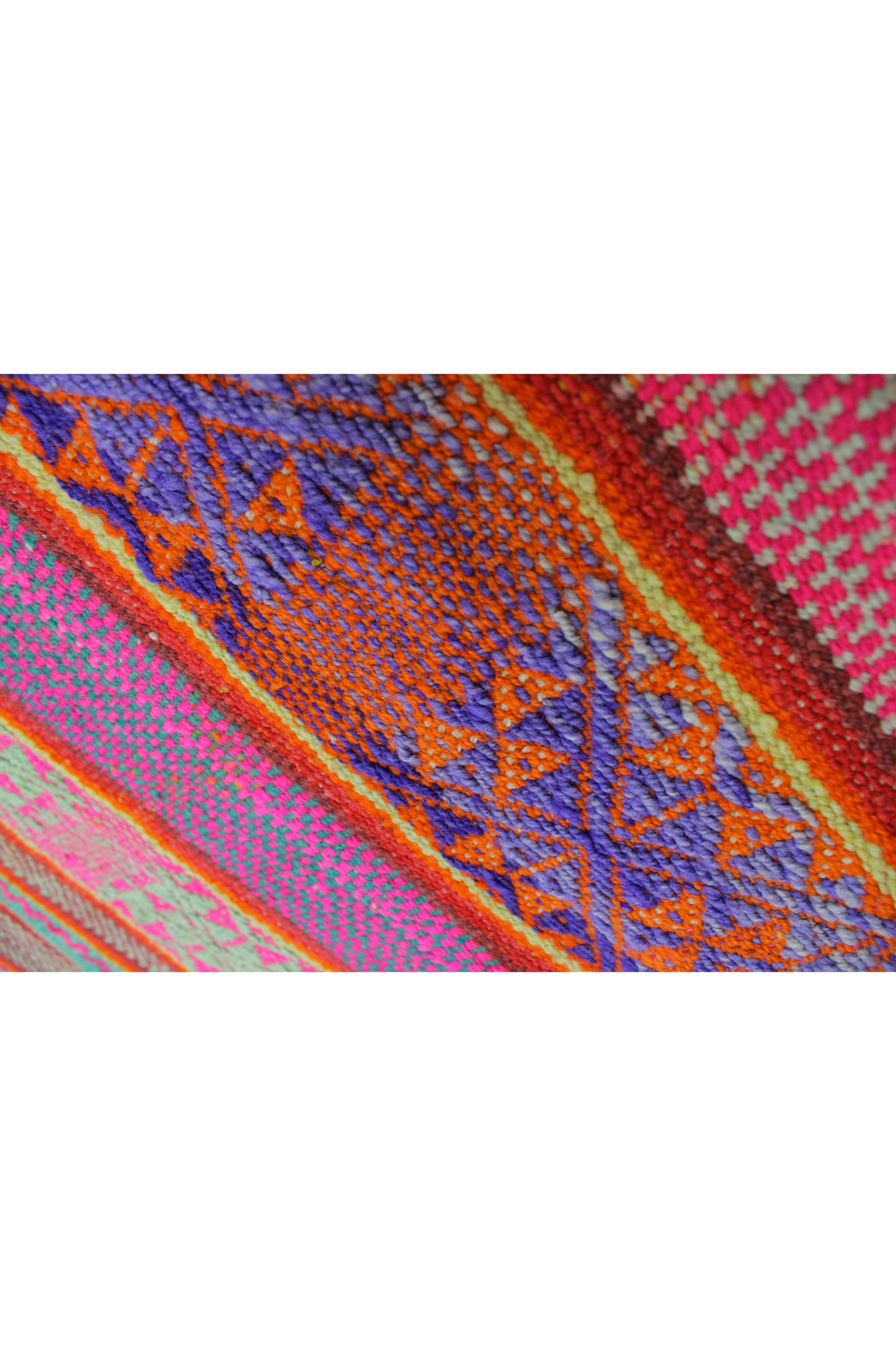 Kleiner Vintage-Frazzadateppich von Glueck & Fund, 168x139 cm, handgefertigt, bunter peruanischer Teppich mit traditionellen Mustern