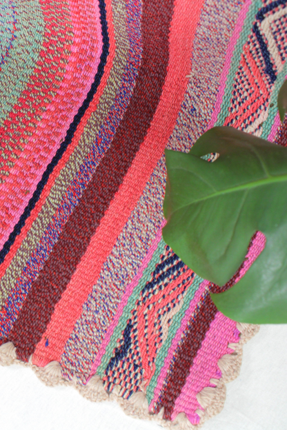 Vintage Frazada Teppich 170x158 handgewebt aus Peru