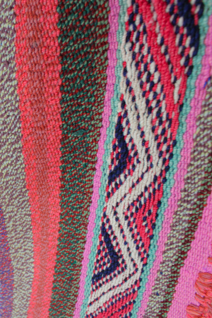 Vintage Frazada Teppich 170x158 handgewebt aus Peru