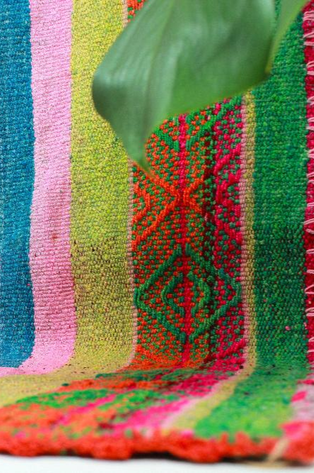 Vintage Frazada Teppich 186x156 handgewebt aus Peru